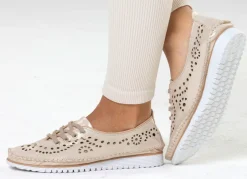 Hot Andrea Conti, sommerliche Damen-Schnürschuhe, Weite G, mit herausnehmbarem Fußbett Damen Schnürschuhe