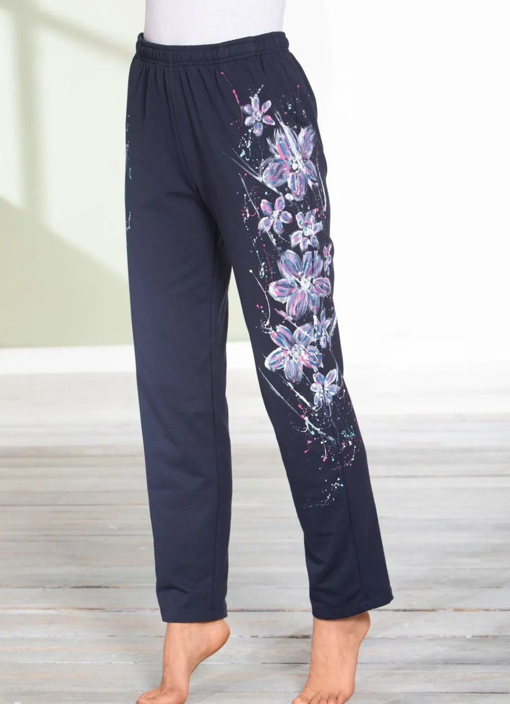 Damen Mona Freizeithosen<Hose mit tollem Floral Dessin