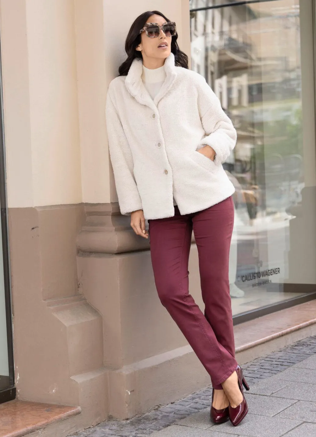 Damen Mona Übergangsjacken<Jacke aus kuschelweichem Plüsch
