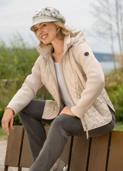 Damen Mona Übergangsjacken<Jacke mit trendgenauem Laserstepp