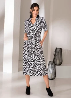 Damen Mona Freizeitkleider<Kleid mit individueller Weitenregulierung