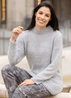 Damen Mona Basics|Pullover<Longpullover mit zarter Paillettenzier