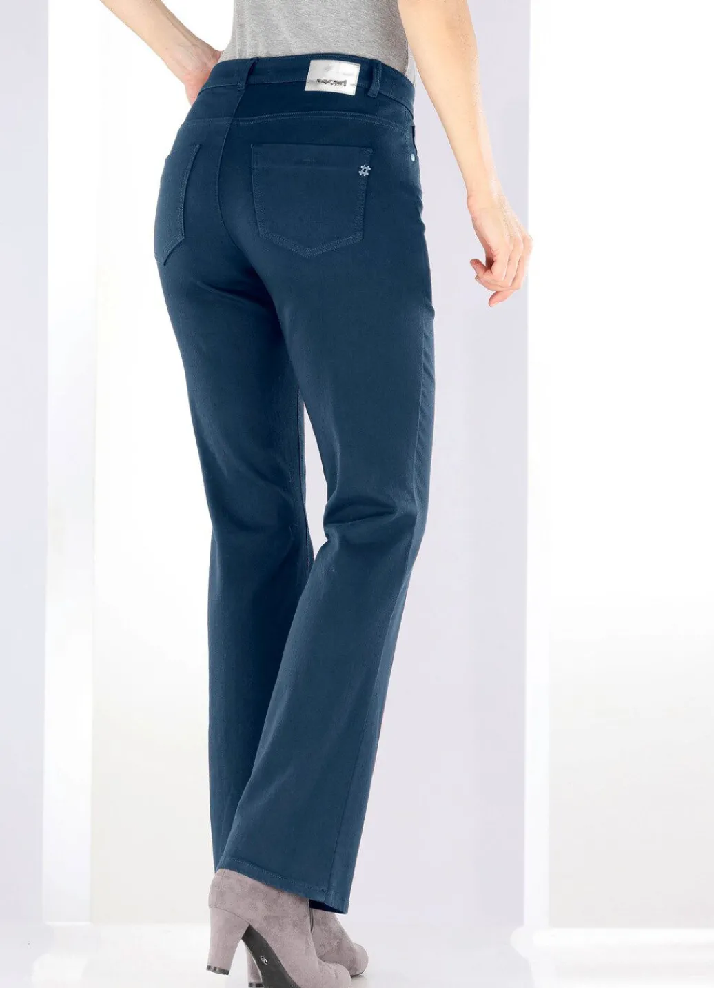 Damen Mona Lange Hosen|Jeans<Magic-Jeans mit modisch weiterem Beinverlauf