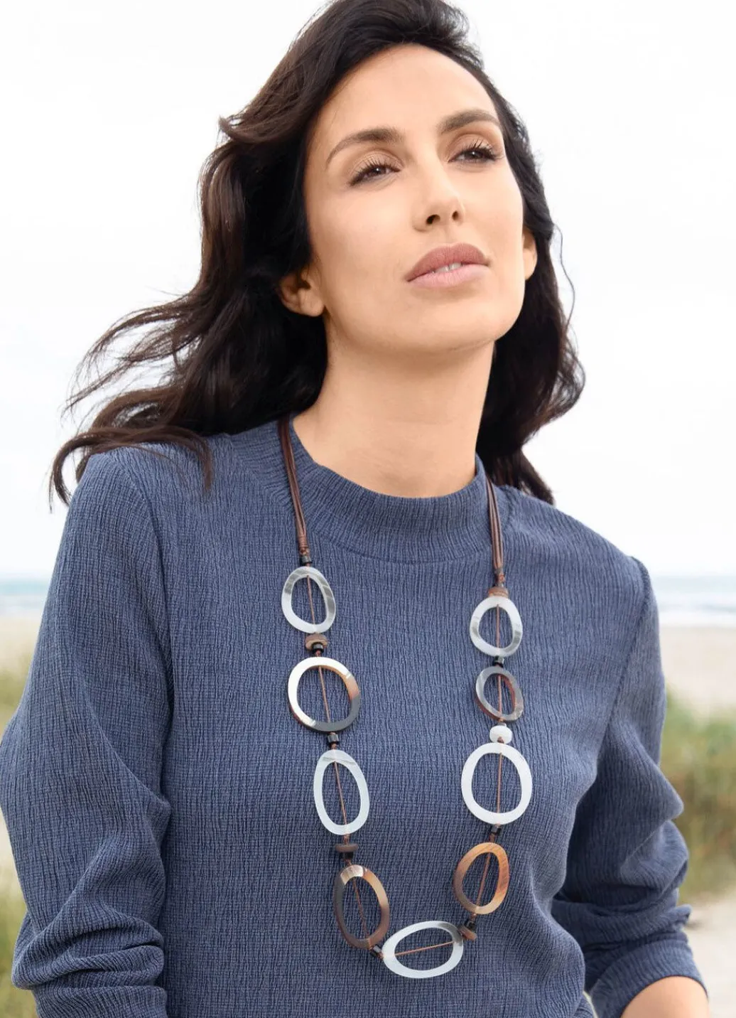 Clearance Moderne Halskette mit asymmetrischen, ovalen Elementen Damen Modeschmuck
