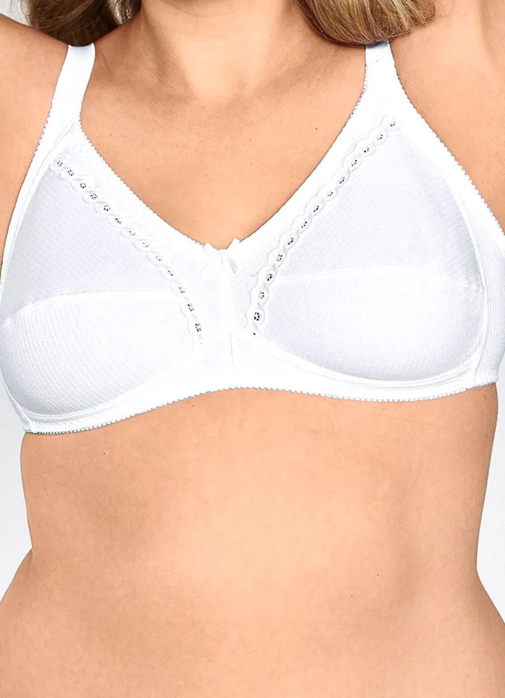 Hot Naturana Zweierpack BH mit dekorativem Spitzenband in den Cups Damen Bh Ohne Bügel