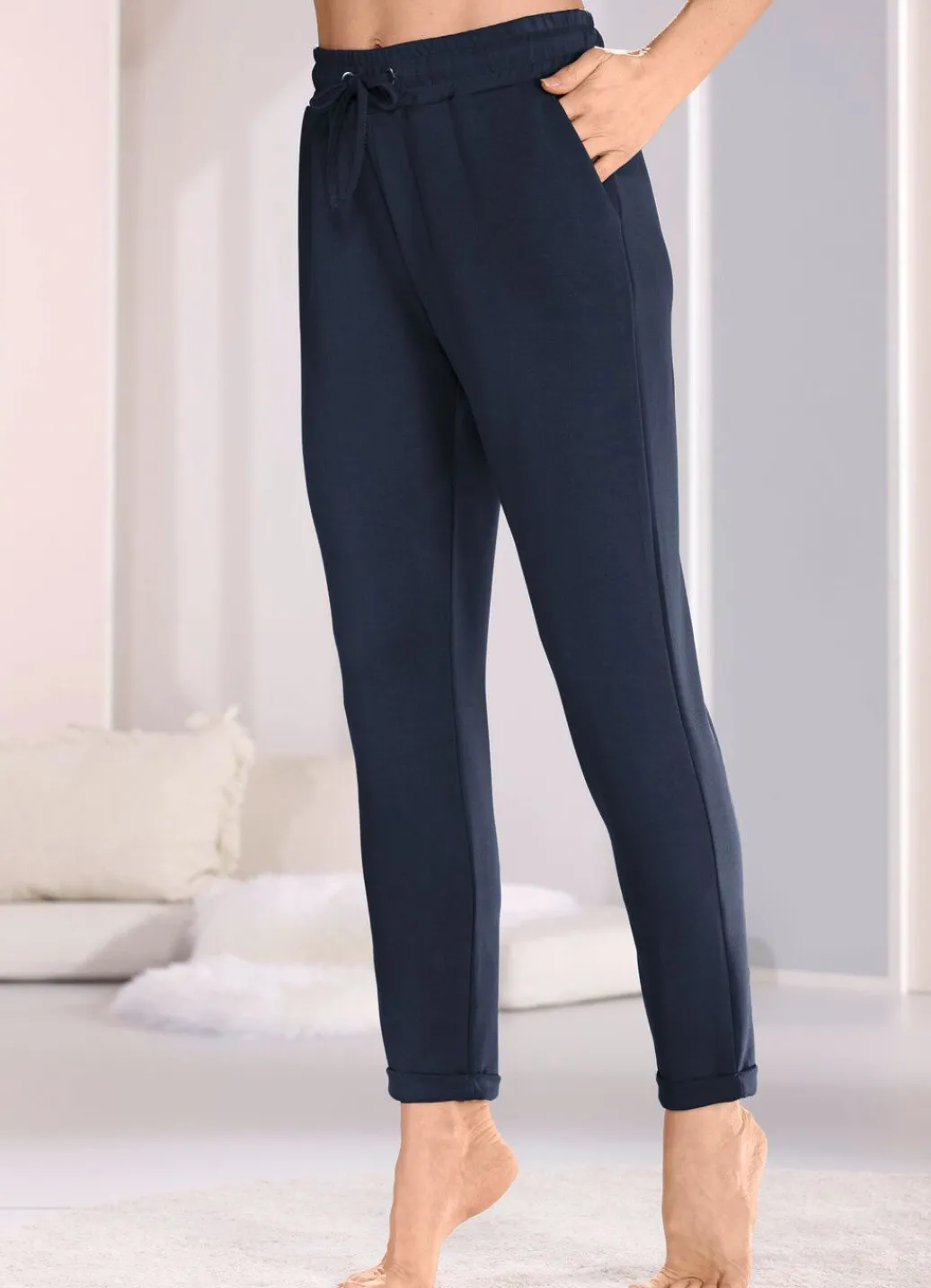 Damen Mona Schlafanzüge<Schlaf-und Freizeithose mit Taschen und breitem Dehnbund