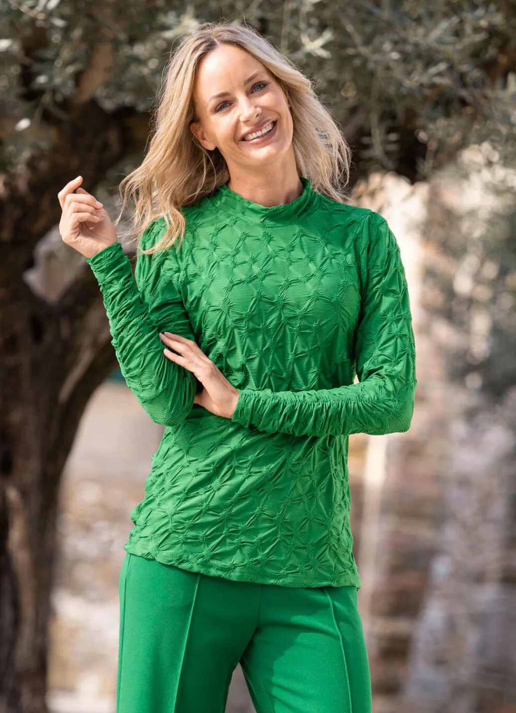 Hot Shirt mit Stehkragen in 5 Farben Damen Langarm