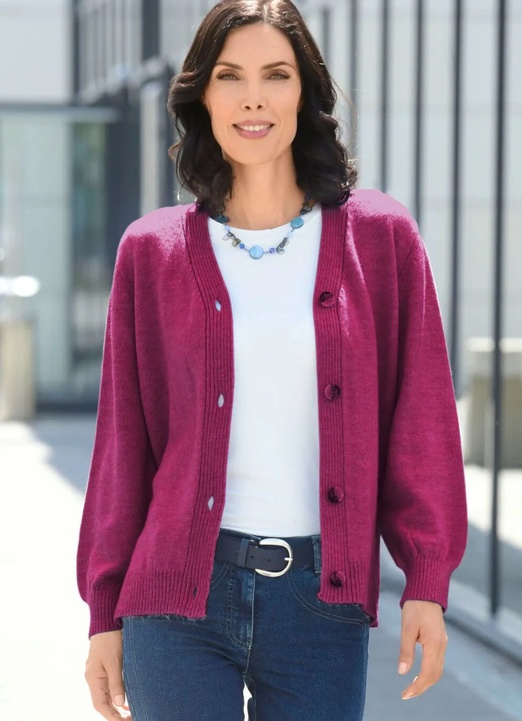 Hot Strickjacke mit flauschig weichem Griff Damen Strickjacken|Basics