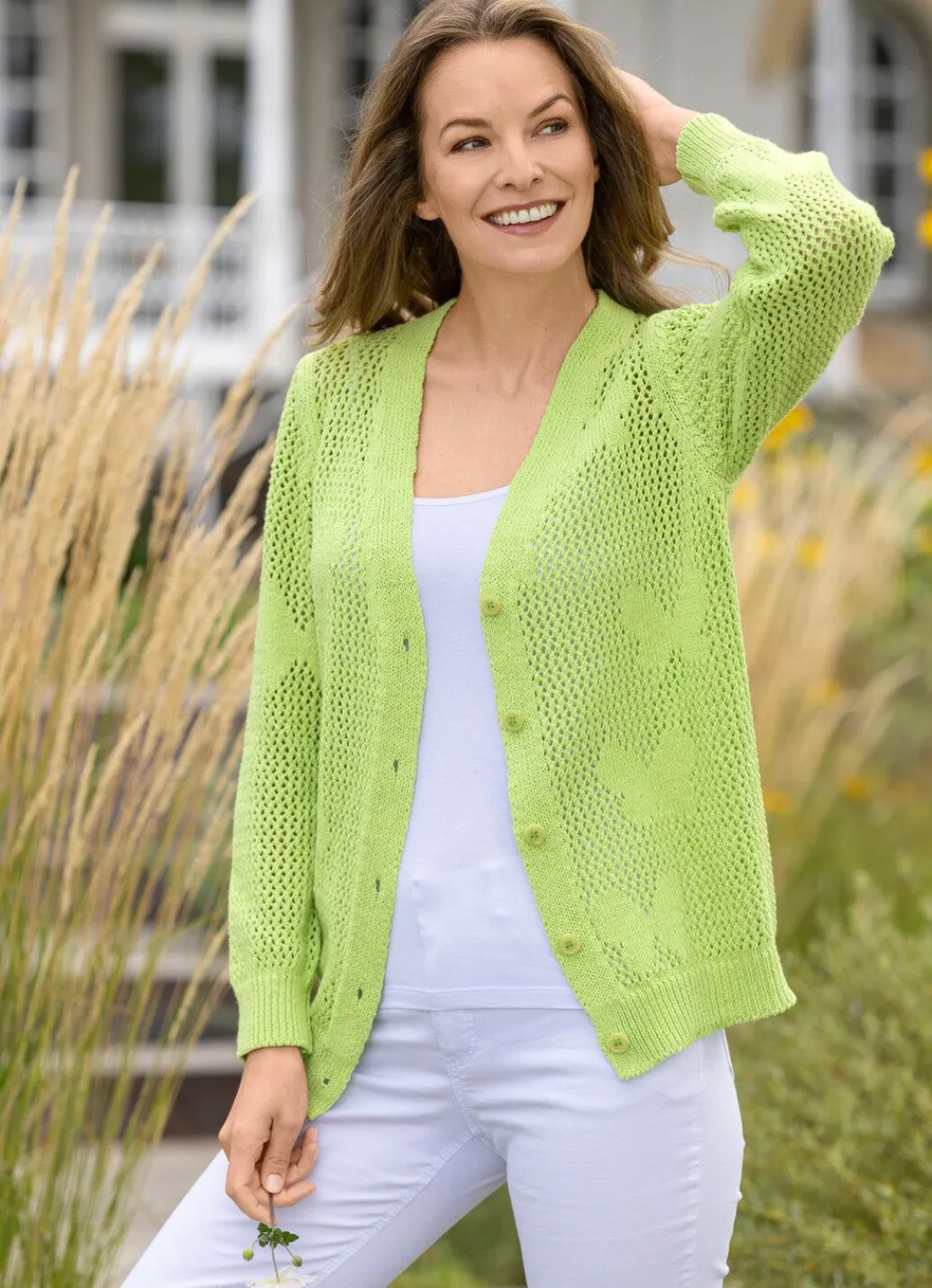 Outlet Strickjacke mit Schmetterling-Dessin Damen Strickjacken|Basics