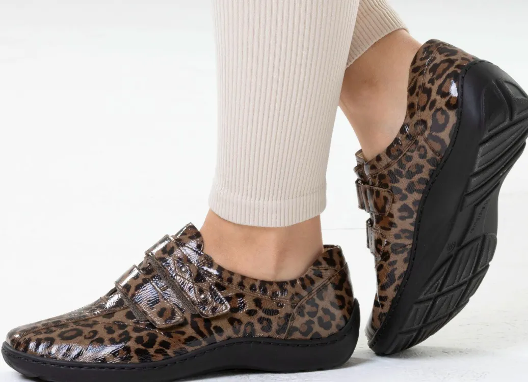 Clearance Waldläufer, bequeme Damen-Slipper, Weite H, mit herausnehmbarem Fußbett Damen Sneaker & Sportschuhe|Slipper