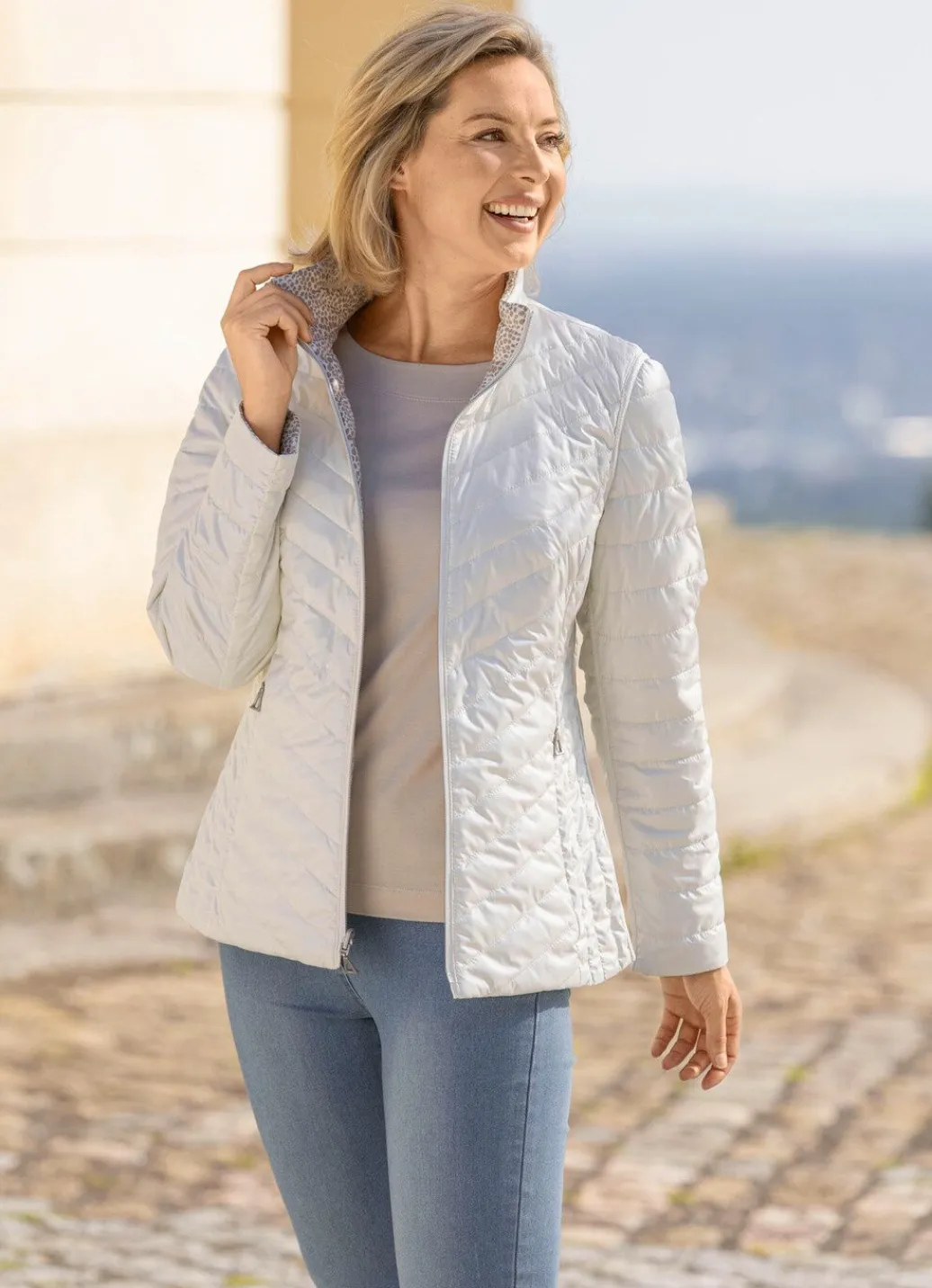 Damen Mona Übergangsjacken<Wendejacke mit Reißverschlussleiste