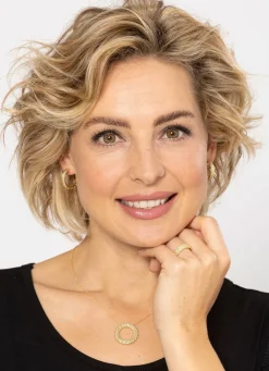 Clearance Zeitlose Eleganz in feinstem Gold Damen Anhänger